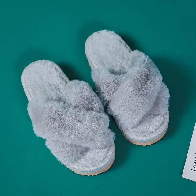 Faux Fur Woman Slippers