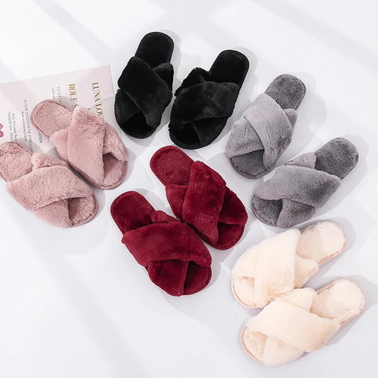 Faux Fur Woman Slippers