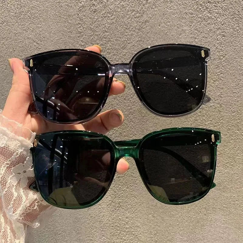 Exquisite Large Frame Sunglasses